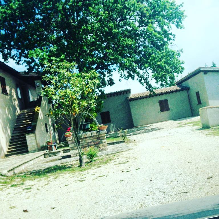 Le Ghiande Guest House Spello Exterior foto