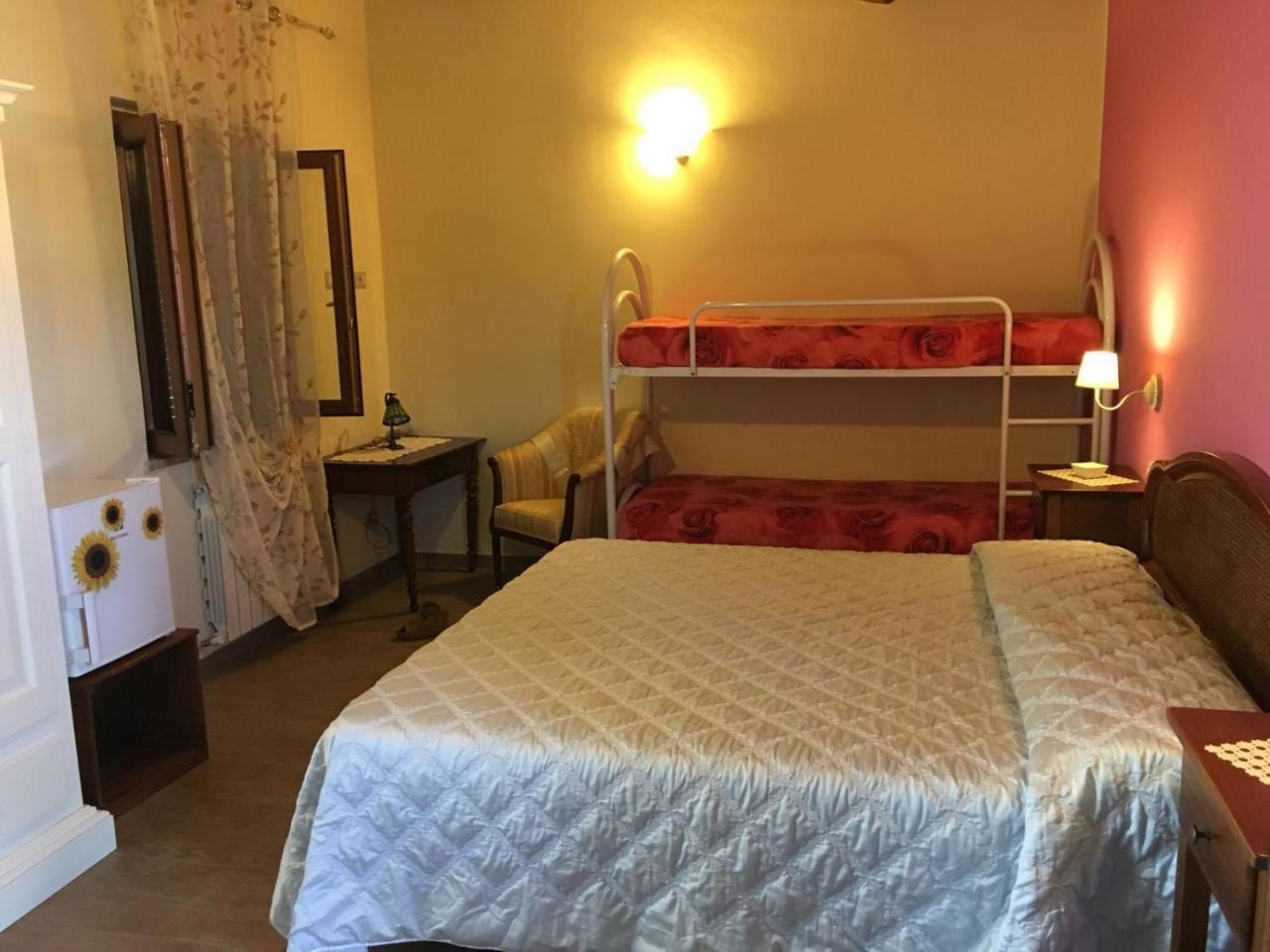 Le Ghiande Guest House Spello Exterior foto