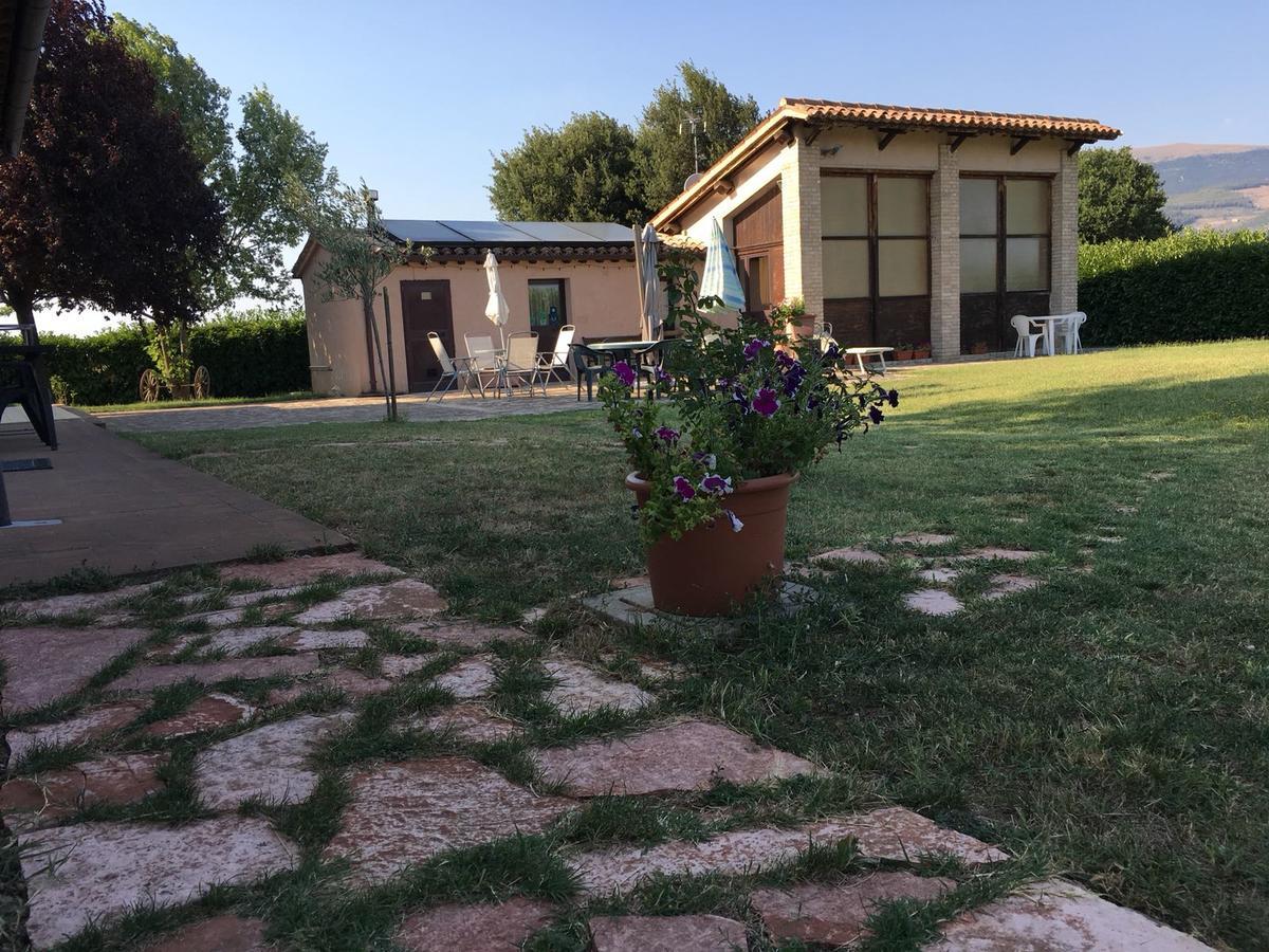 Le Ghiande Guest House Spello Exterior foto